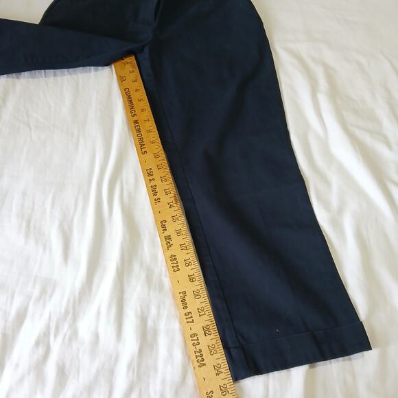 J Crew 8 CITY FIT Navy blue cotton spandex blend cuffed hem capri length - Picture 6 of 9